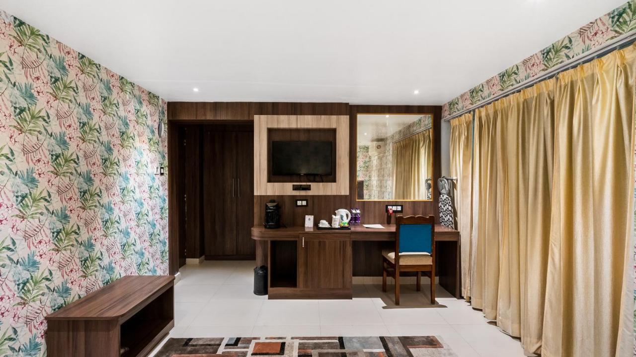 Niranjana Hotel Bodhgaya Екстериор снимка