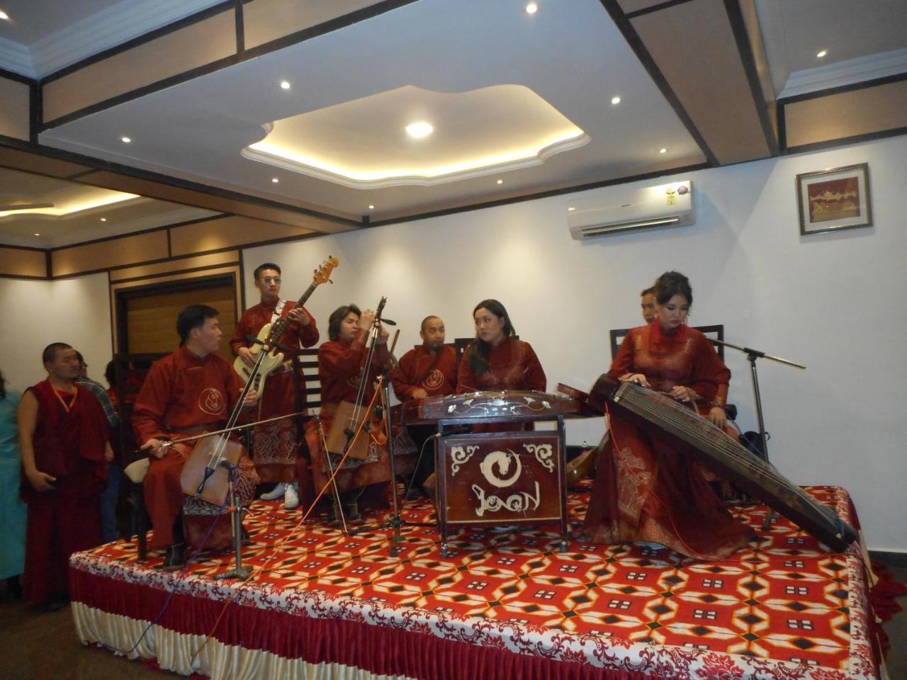 Niranjana Hotel Bodhgaya Екстериор снимка